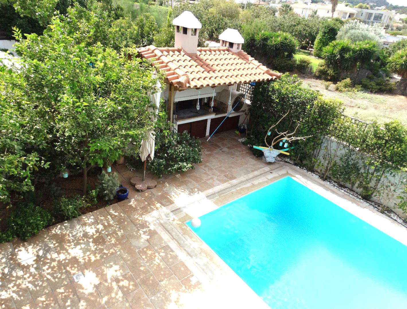 希腊房产游泳池